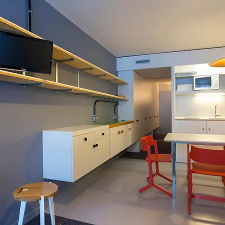 Renove Aux Pieds Avec Balcon - Fr-1-346-360 Lägenhet
